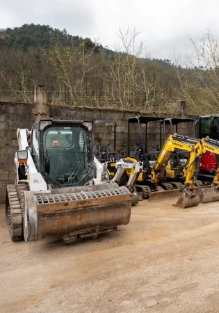 Centro Commerciale Valfreddana Flotta Noleggio