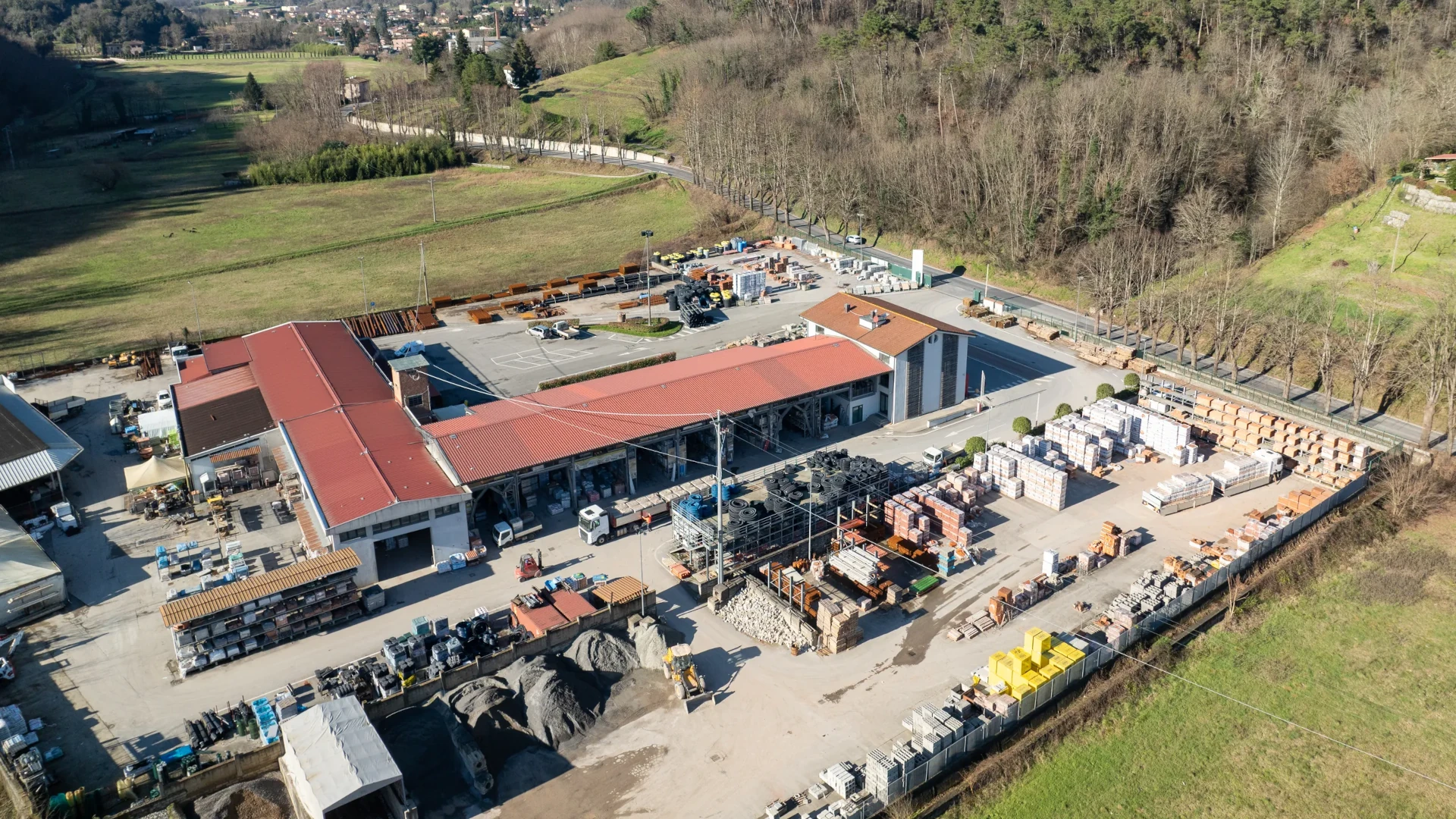 Centro Commerciale Valfreddana Via per Camaiore