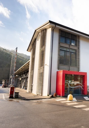 Centro Commerciale Valfreddana Showroom