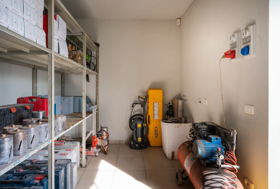 Centro Commerciale Valfreddana Noleggio